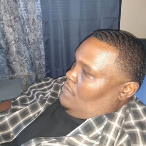 Meet your Posher, Elliott